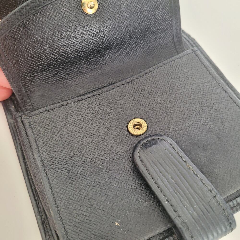 Vintage Louis Vuitton Epi Leather Bifold Wallet Black Snap Closure Organizer - Picture 8 of 15
